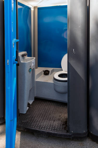 Best Emergency porta potty rental  in Manchester Center, VT